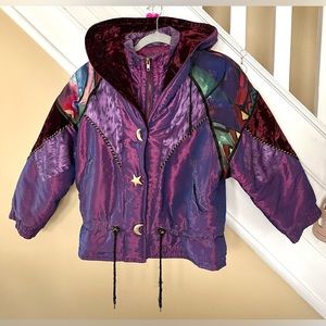 VINTAGE Ski Puffer Jacket - Mulberry Street Girls, absolutely stunning ⭐️ 🌙💜